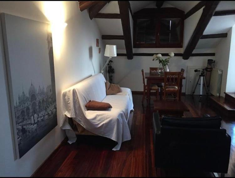 Stylish Penthouse Apartment In Venice Lido, 10 Minutes From Saint Marks Square Венеция-Лидо Экстерьер фото